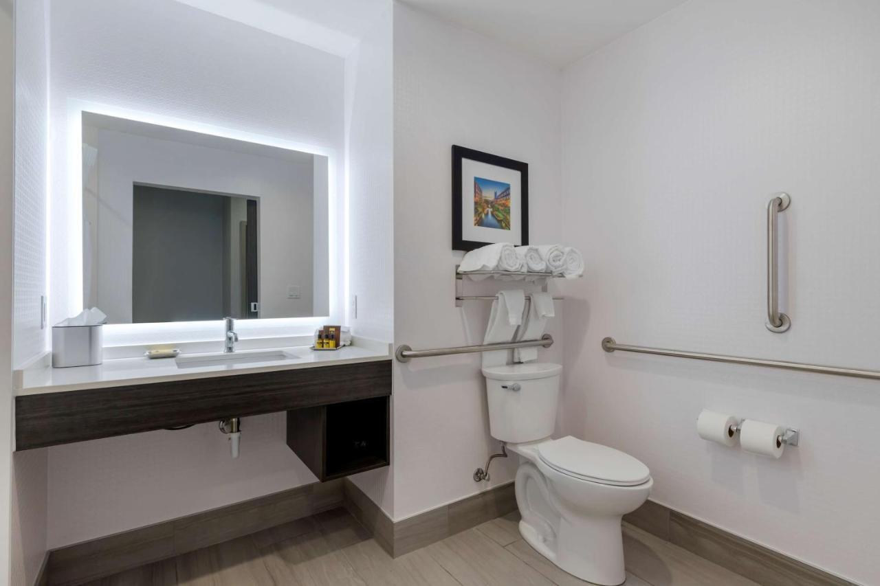 Best Western Plus Choctaw Inn & Suites Экстерьер фото