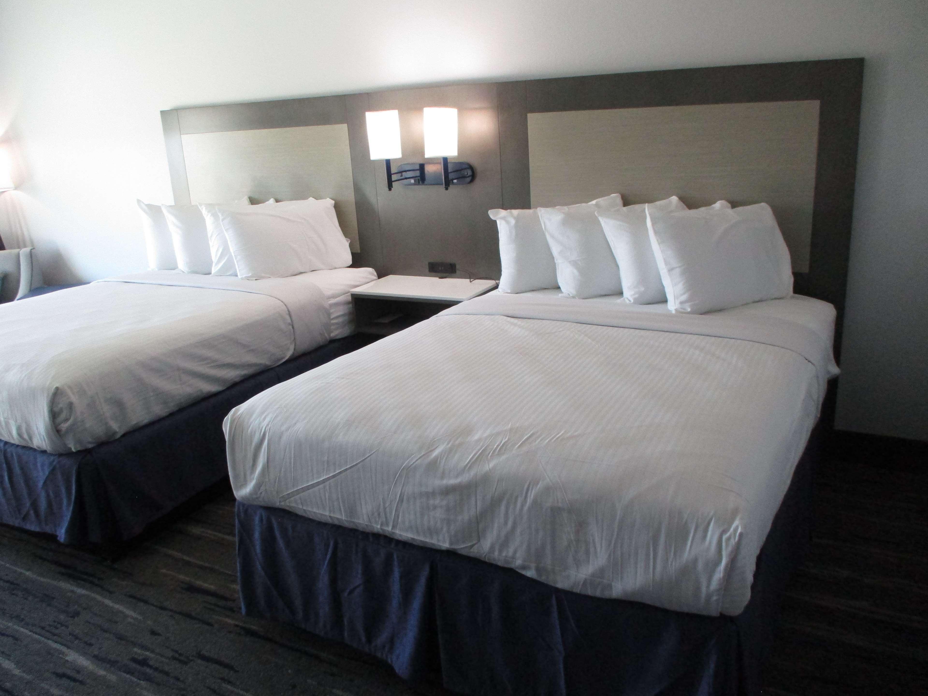 Best Western Plus Choctaw Inn & Suites Экстерьер фото