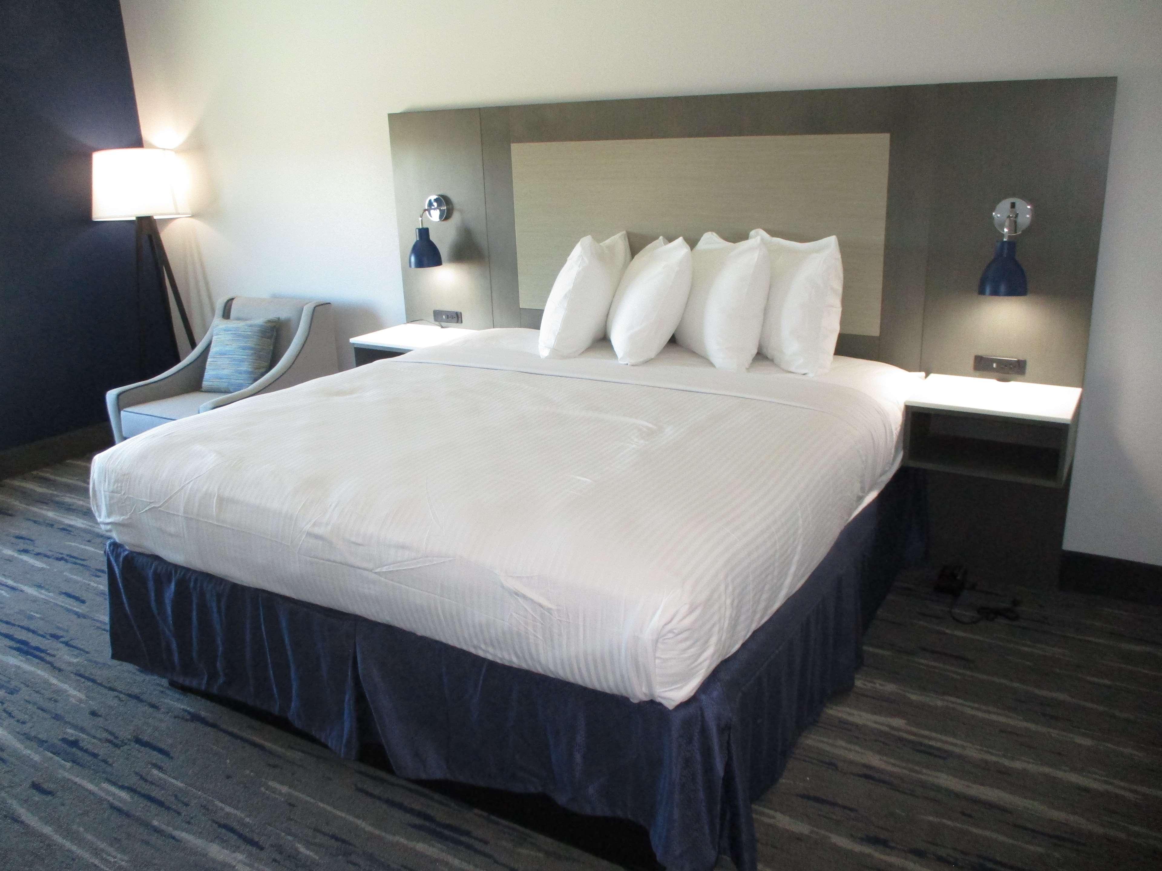 Best Western Plus Choctaw Inn & Suites Экстерьер фото