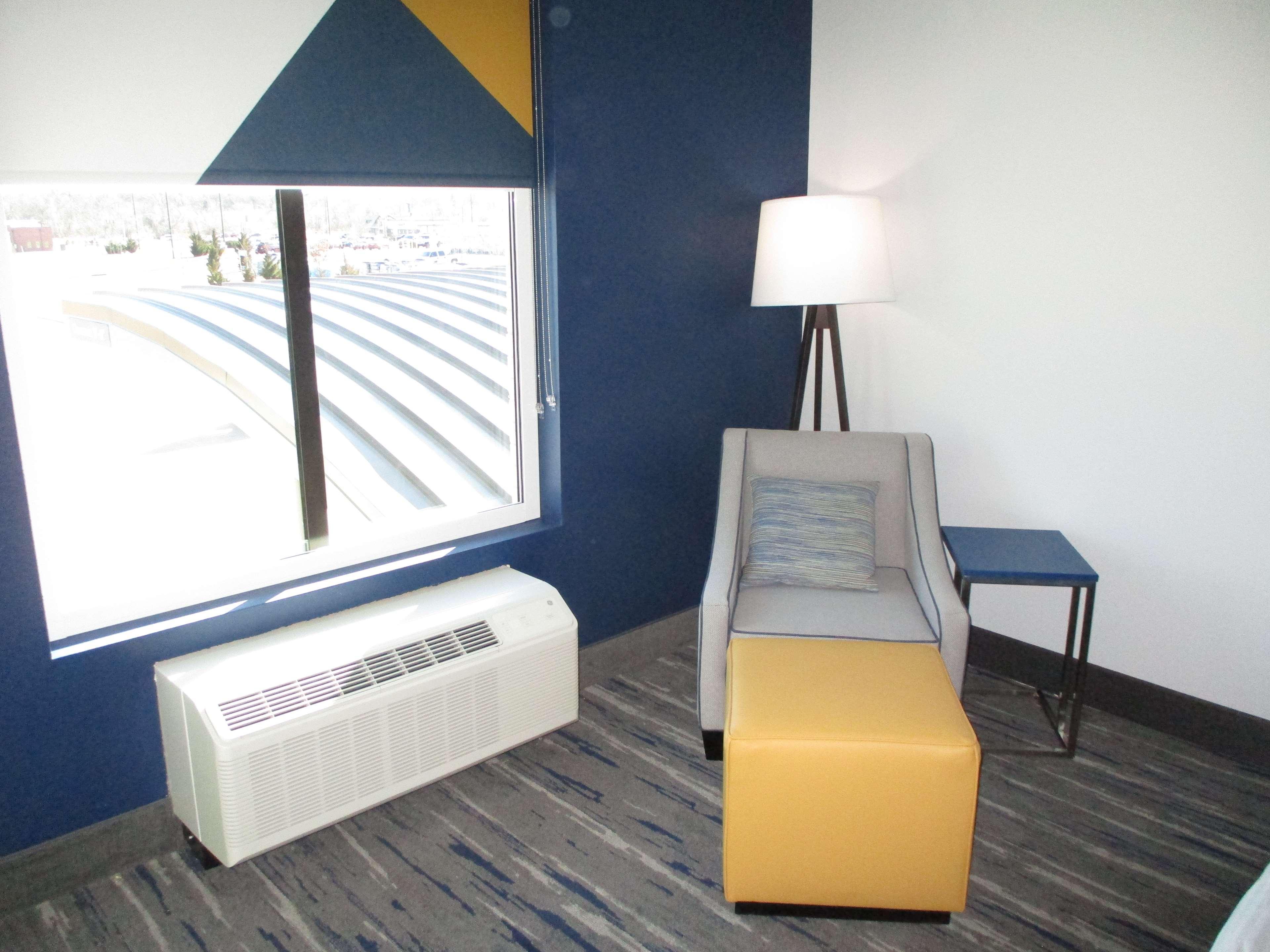 Best Western Plus Choctaw Inn & Suites Экстерьер фото