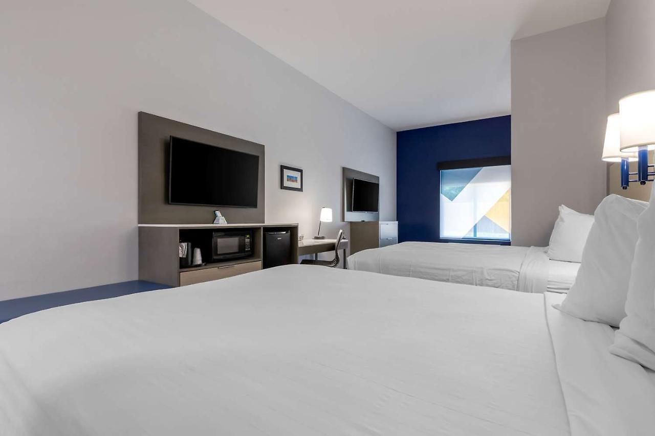 Best Western Plus Choctaw Inn & Suites Экстерьер фото